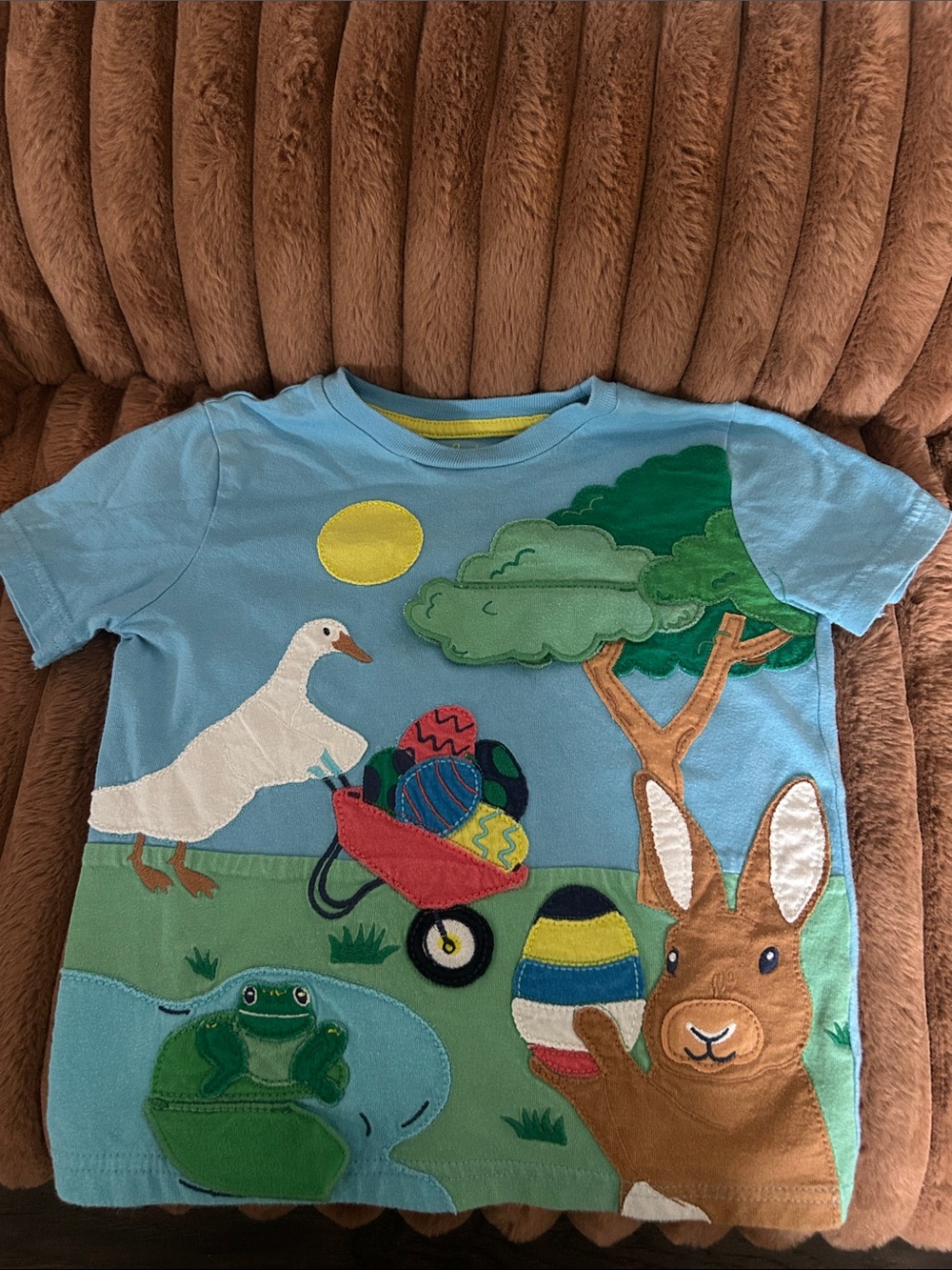 Mini Boden Blue Kids Appliqué Easter Bunny & Farm Scene Tee